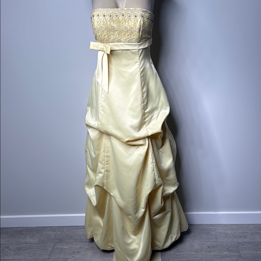 Morgan & Co. Yellow Ruched Strapless Gown